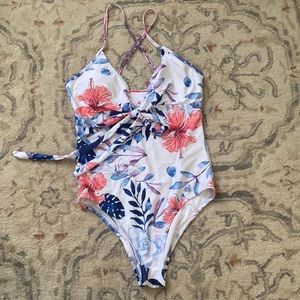 Cupshe one piece suit